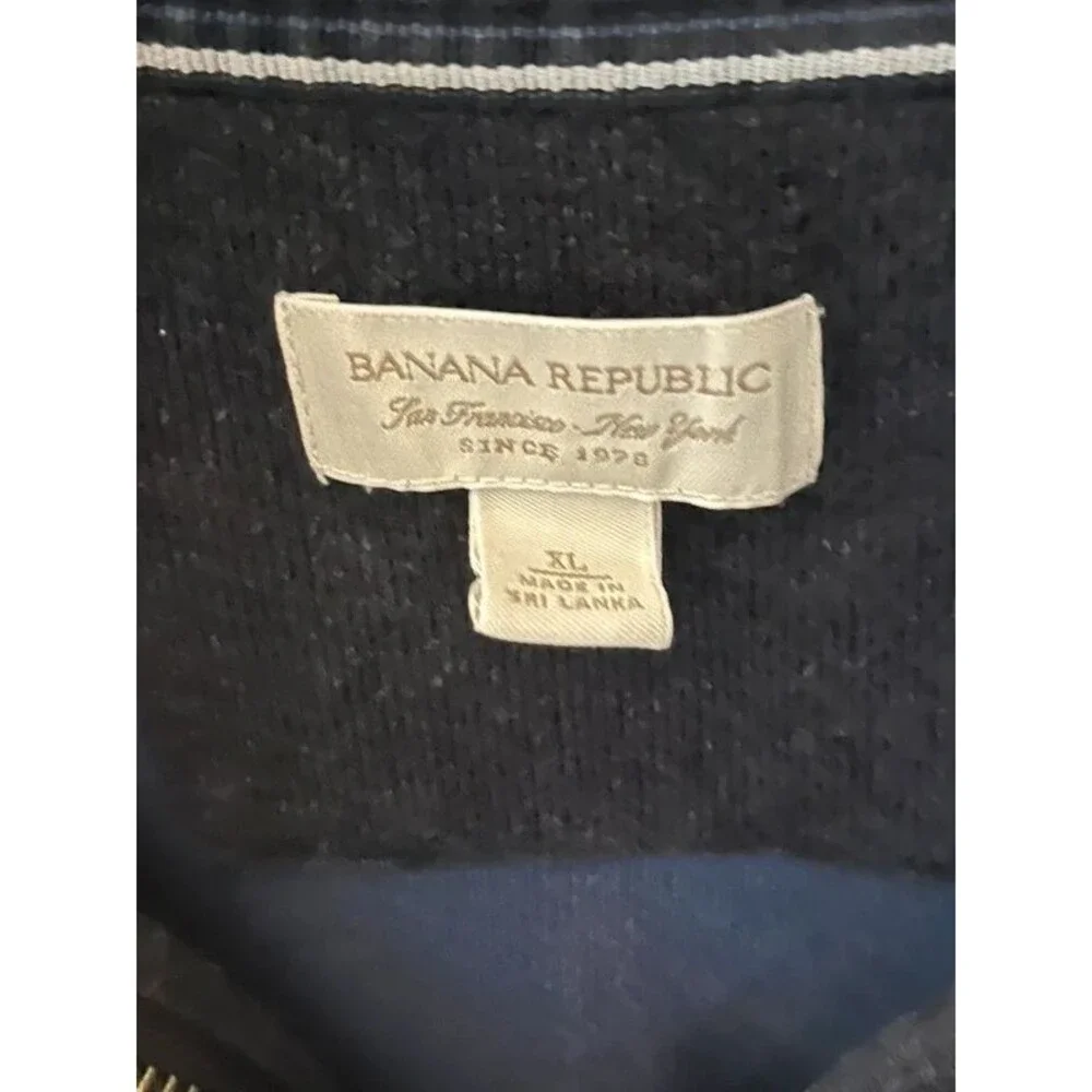 Banana Republic men’s premium full zip knit sweater